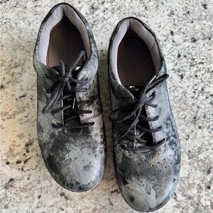 Alegria Essence Elegance Leather Sneaker Size 7.5